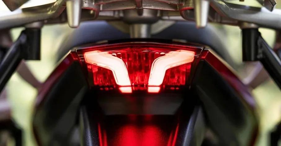 Motosiklet Küçük Resim Jawa 'Rvm500-Adventure'